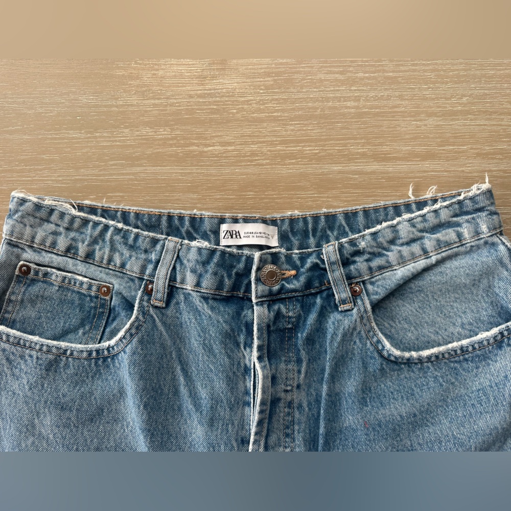 Zara Distressed Denim Blue Jeans Size 12 Baggy Fit - Picture 10 of 13